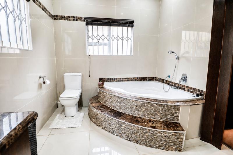 3 Bedroom Property for Sale in Midstream Estate Gauteng