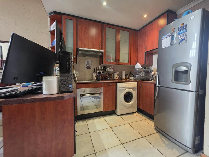 2 Bedroom Property for Sale in New Redruth Gauteng