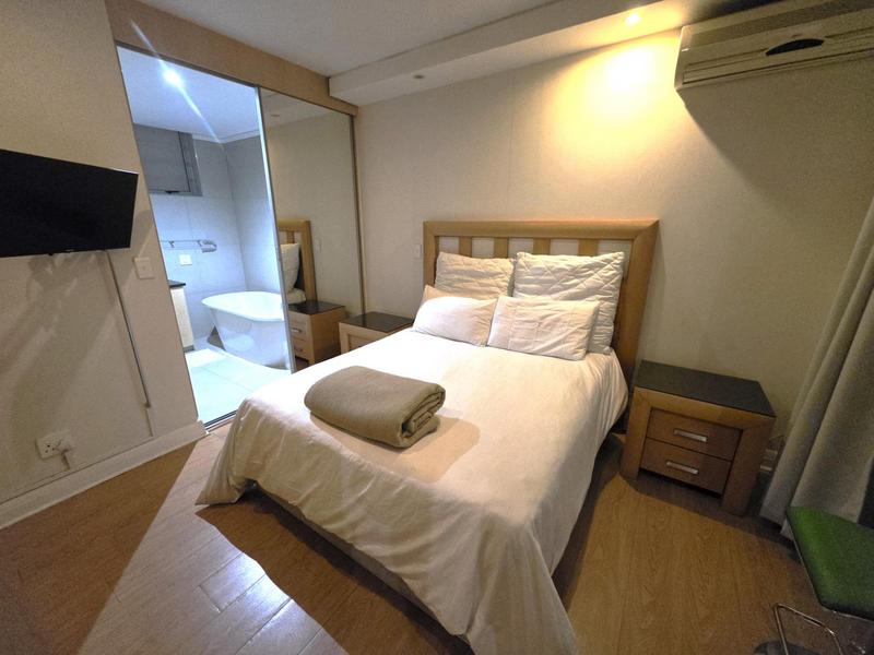 To Let 1 Bedroom Property for Rent in Sandton Central Gauteng