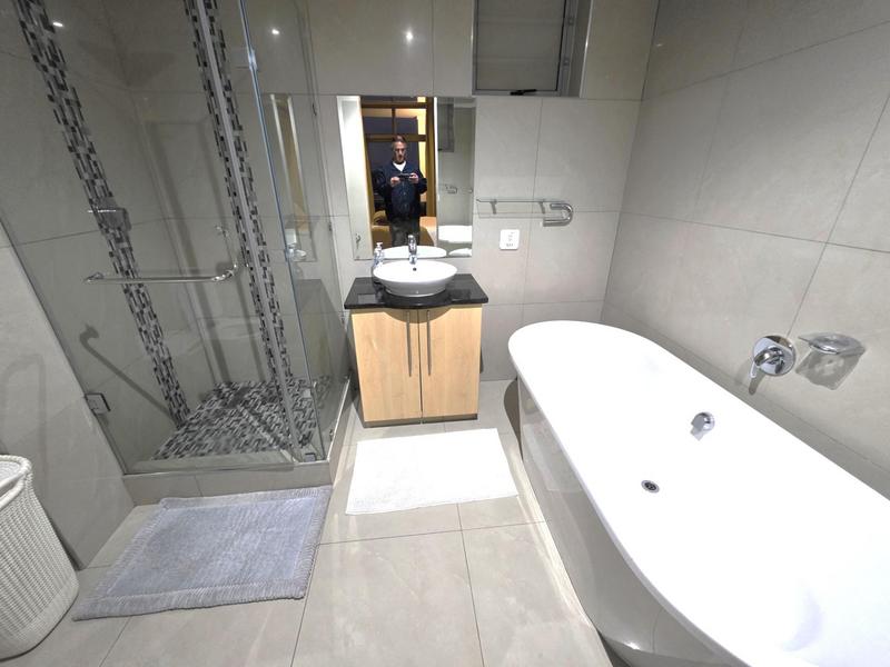 To Let 1 Bedroom Property for Rent in Sandton Central Gauteng