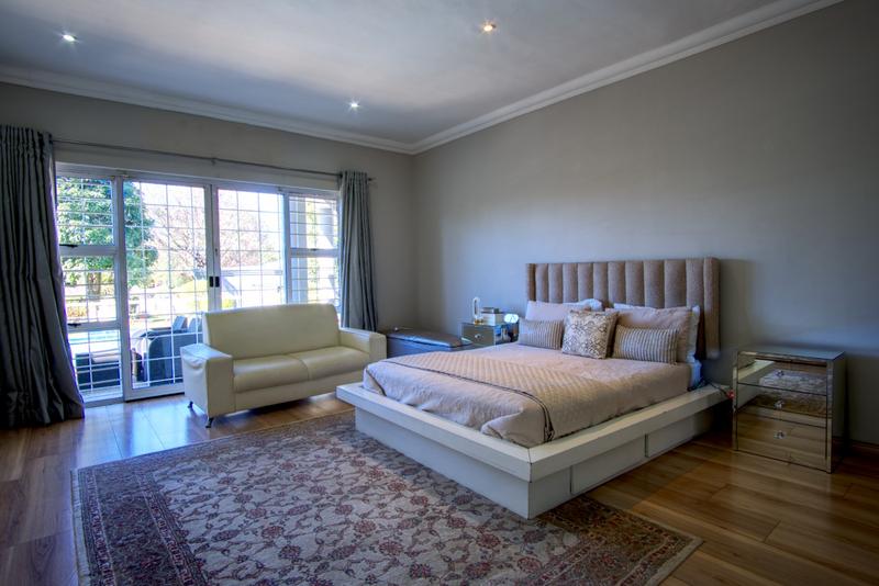 3 Bedroom Property for Sale in Linden Gauteng