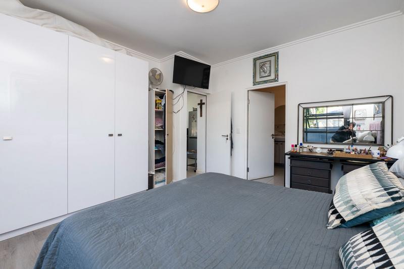 To Let 2 Bedroom Property for Rent in Bryanston Gauteng