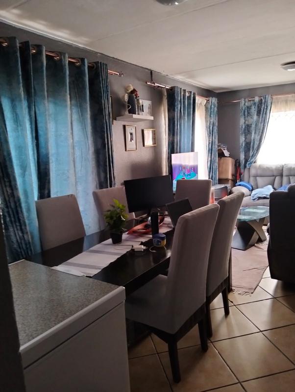 3 Bedroom Property for Sale in Clayville Gauteng