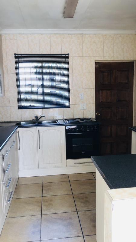 To Let 2 Bedroom Property for Rent in Northmead Gauteng