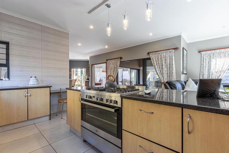 3 Bedroom Property for Sale in Willowbrook Gauteng
