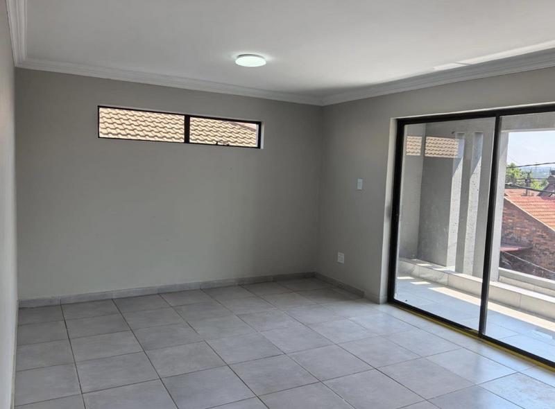To Let 8 Bedroom Property for Rent in Klipspruit Gauteng