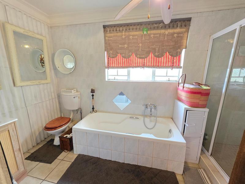 5 Bedroom Property for Sale in Golf Park Gauteng