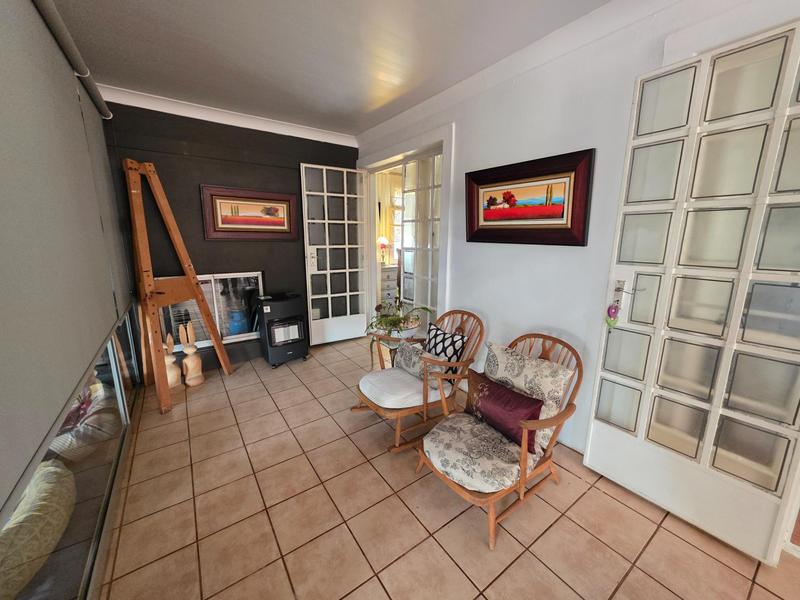 5 Bedroom Property for Sale in Golf Park Gauteng