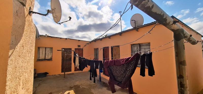 2 Bedroom Property for Sale in Tembisa Gauteng