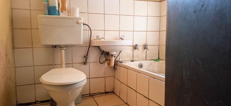 2 Bedroom Property for Sale in Tembisa Gauteng