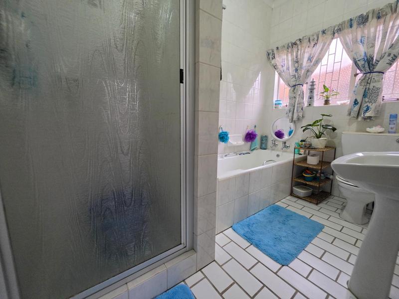 3 Bedroom Property for Sale in New Redruth Gauteng
