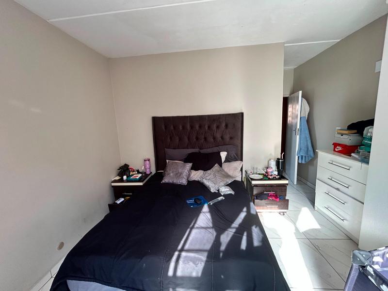 2 Bedroom Property for Sale in Dalpark Gauteng