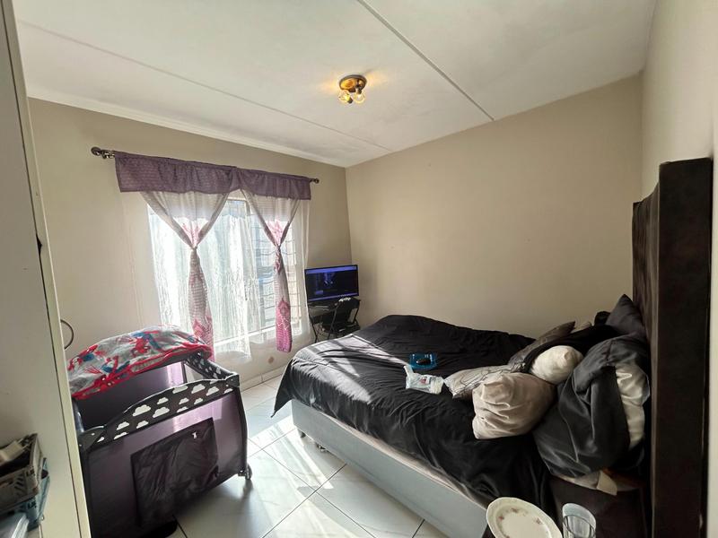2 Bedroom Property for Sale in Dalpark Gauteng