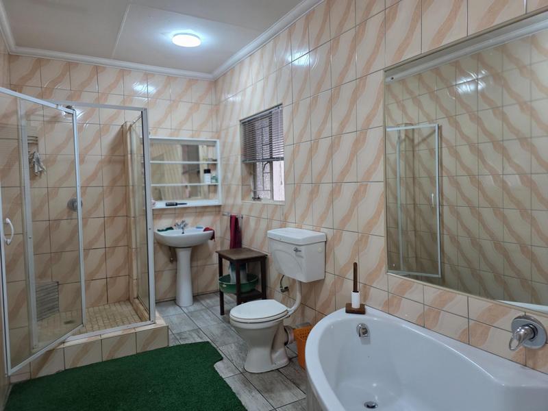 3 Bedroom Property for Sale in Klippoortjie Gauteng
