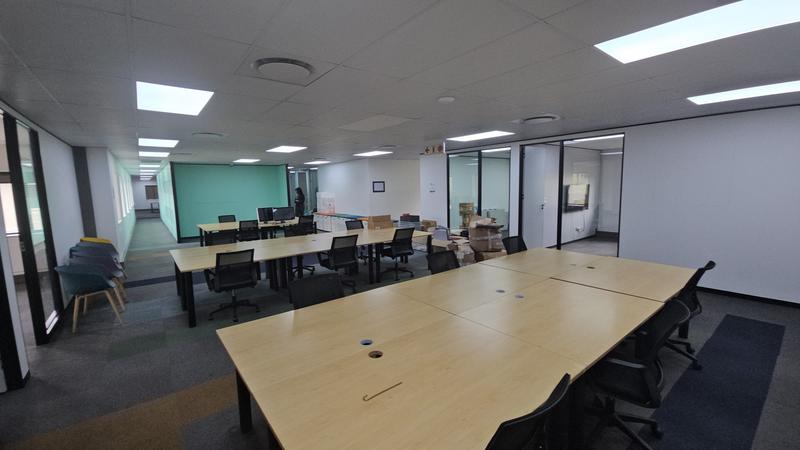 To Let Commercial Property for Rent in Vorna Valley Gauteng