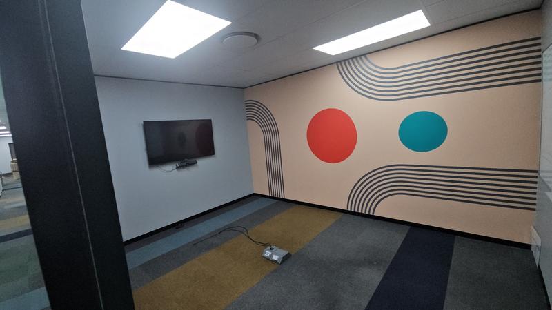 To Let Commercial Property for Rent in Vorna Valley Gauteng