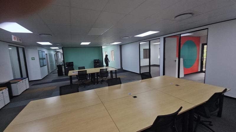 To Let Commercial Property for Rent in Vorna Valley Gauteng