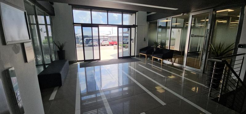 To Let Commercial Property for Rent in Vorna Valley Gauteng