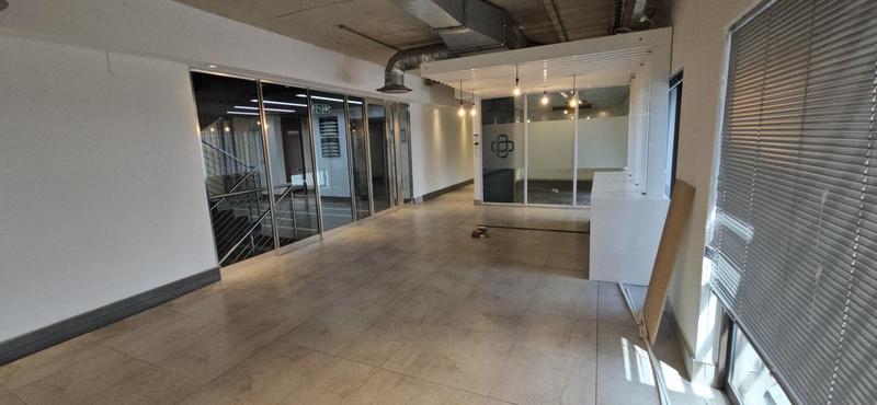 To Let Commercial Property for Rent in Vorna Valley Gauteng