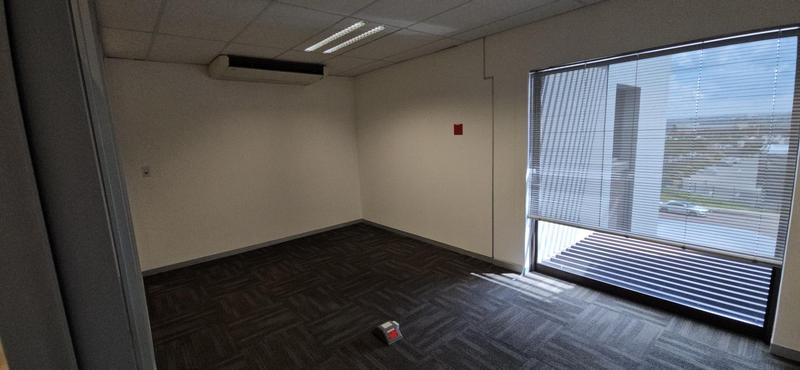 To Let Commercial Property for Rent in Vorna Valley Gauteng