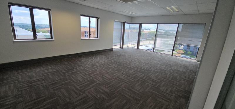 To Let Commercial Property for Rent in Vorna Valley Gauteng