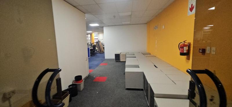 To Let Commercial Property for Rent in Randjespark Gauteng
