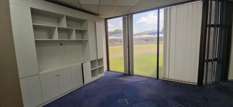 To Let Commercial Property for Rent in Randjespark Gauteng