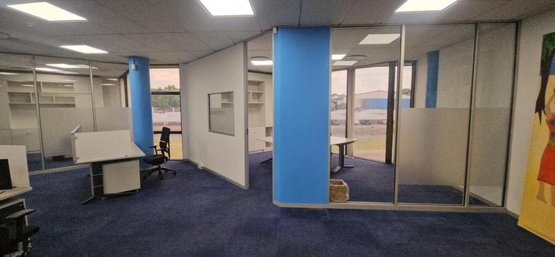 To Let Commercial Property for Rent in Randjespark Gauteng