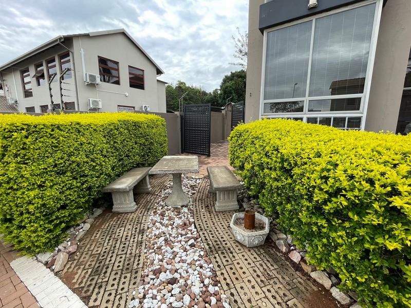 Commercial Property for Sale in Eldoraigne Gauteng