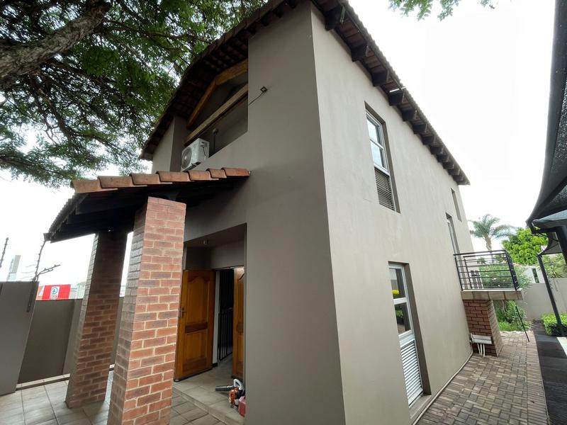 Commercial Property for Sale in Eldoraigne Gauteng
