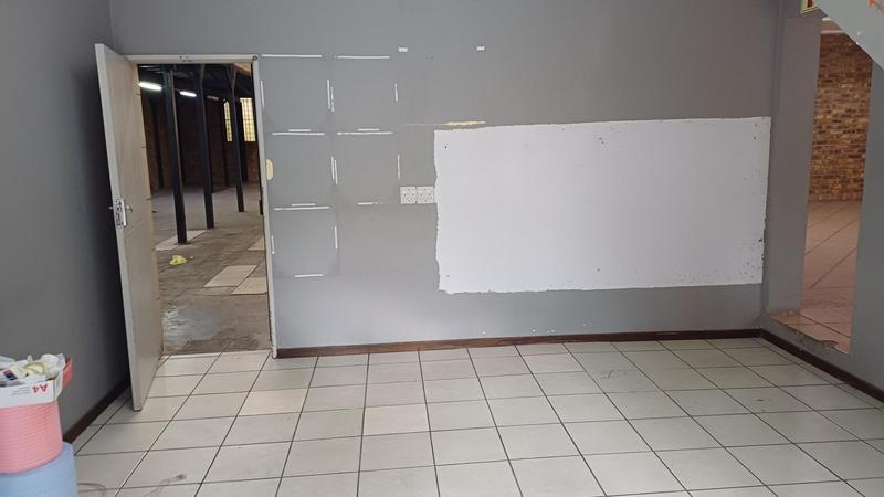 Commercial Property for Sale in Hennopspark Gauteng