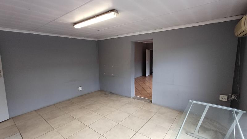 Commercial Property for Sale in Hennopspark Gauteng