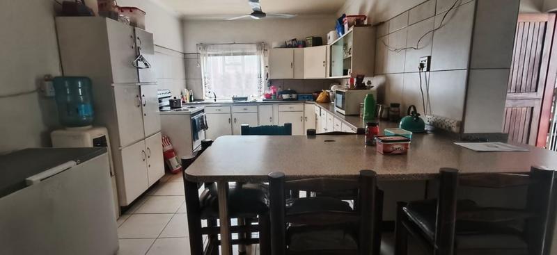3 Bedroom Property for Sale in Mountain View Gauteng