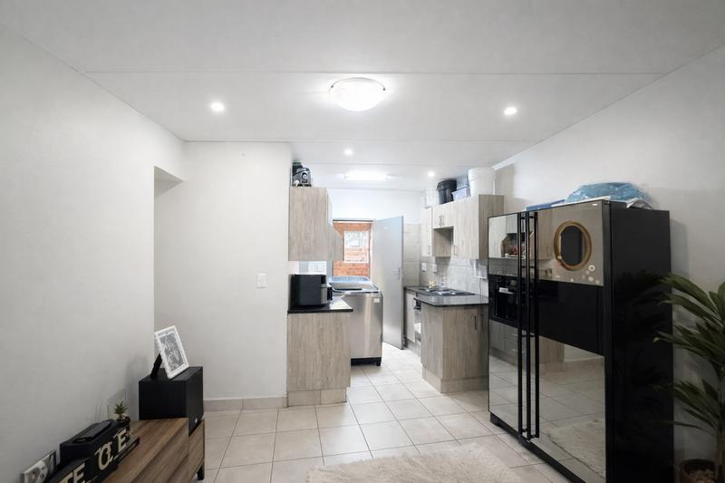 2 Bedroom Property for Sale in Montana Tuine Gauteng