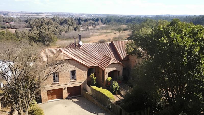 5 Bedroom Property for Sale in Cornwall Hill Gauteng