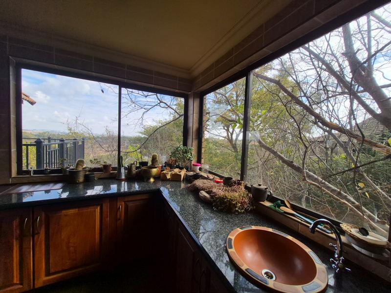 5 Bedroom Property for Sale in Cornwall Hill Gauteng
