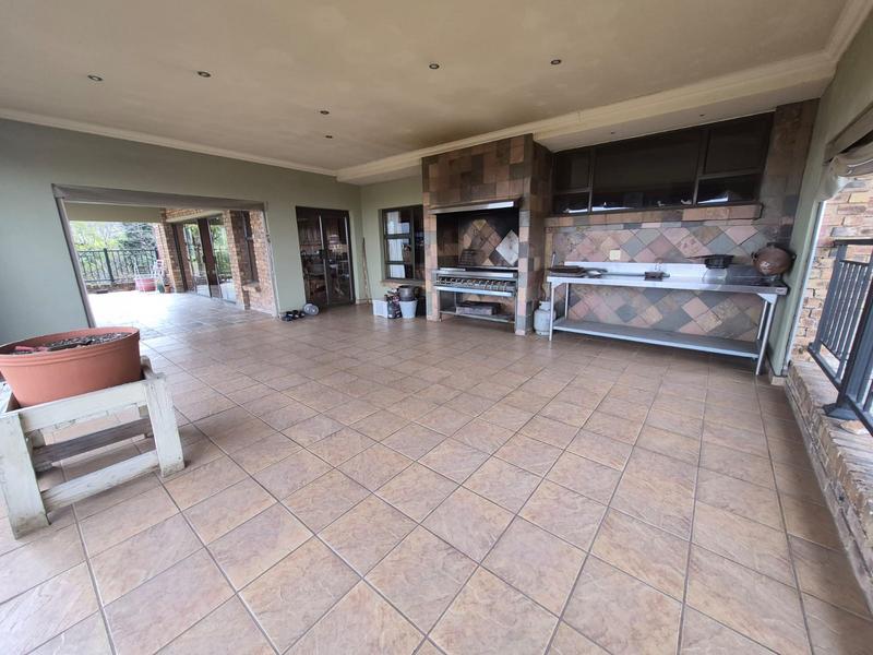 5 Bedroom Property for Sale in Cornwall Hill Gauteng