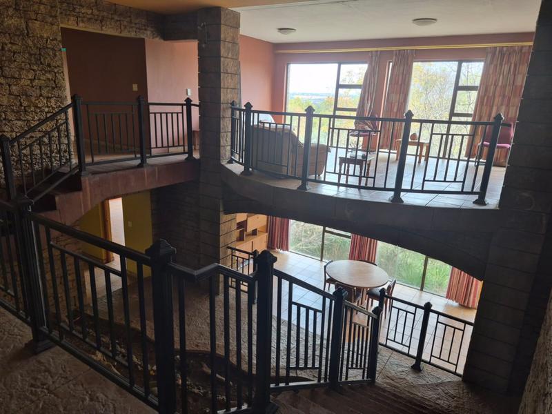 5 Bedroom Property for Sale in Cornwall Hill Gauteng