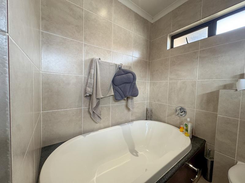 3 Bedroom Property for Sale in Midstream Estate Gauteng