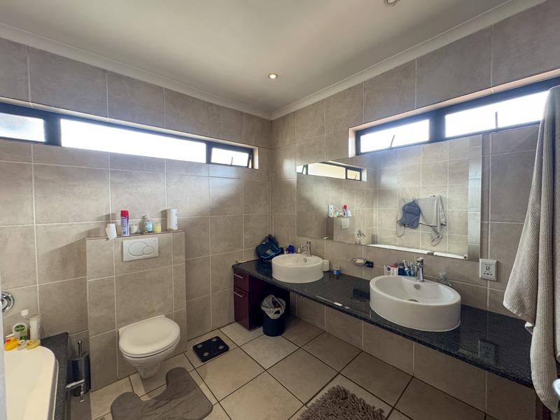 3 Bedroom Property for Sale in Midstream Estate Gauteng