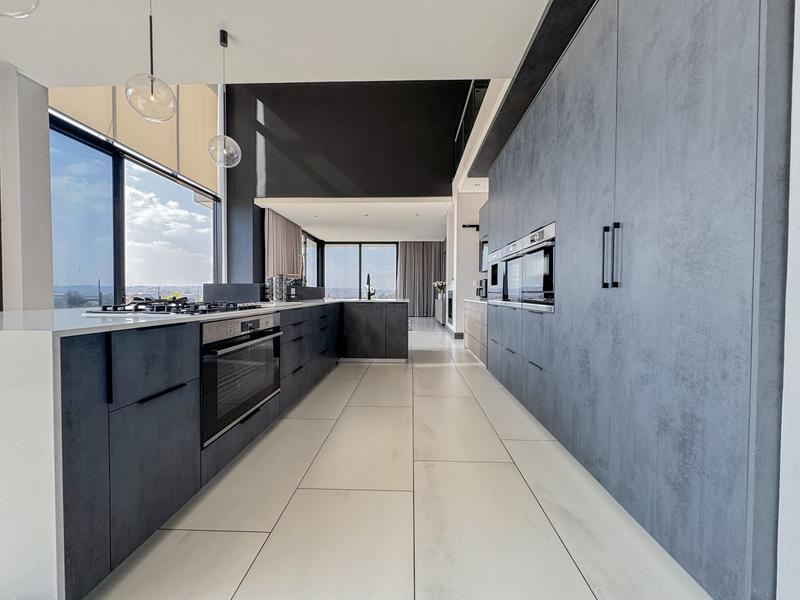 4 Bedroom Property for Sale in Midstream Ridge Gauteng