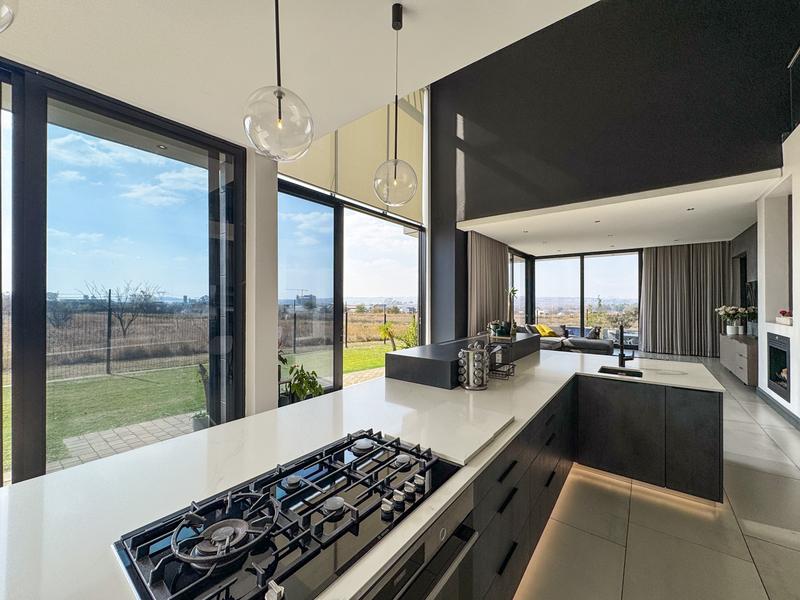 4 Bedroom Property for Sale in Midstream Ridge Gauteng