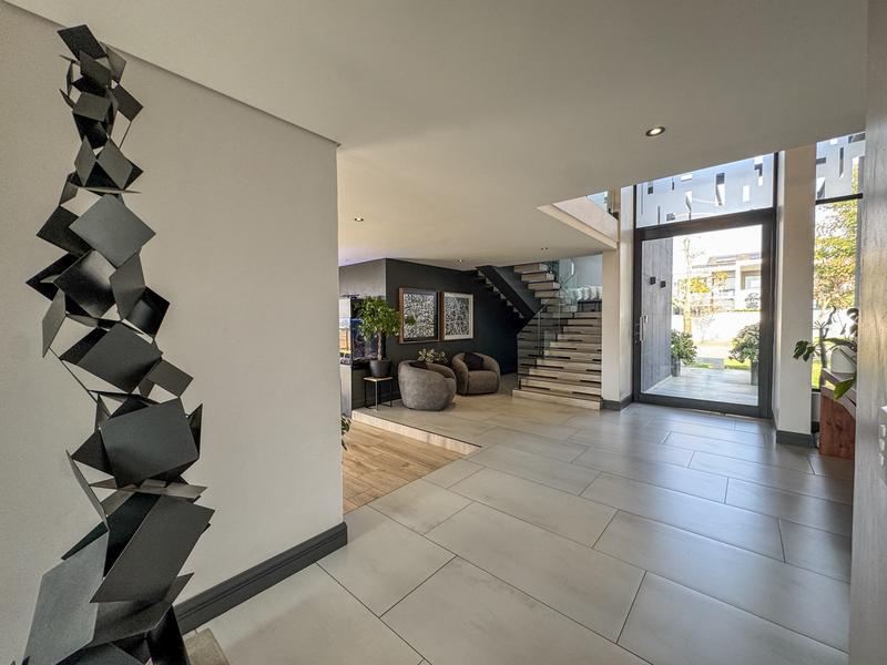 4 Bedroom Property for Sale in Midstream Ridge Gauteng