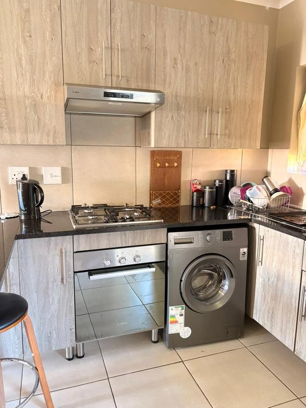 To Let 3 Bedroom Property for Rent in Glen Austin Gauteng