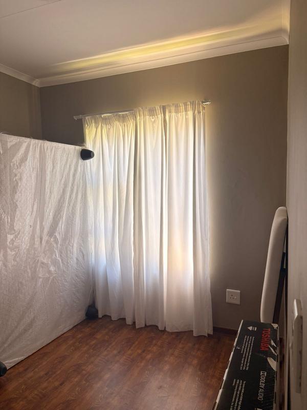 To Let 3 Bedroom Property for Rent in Glen Austin Gauteng