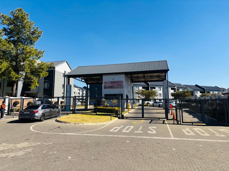 To Let 3 Bedroom Property for Rent in Glen Austin Gauteng