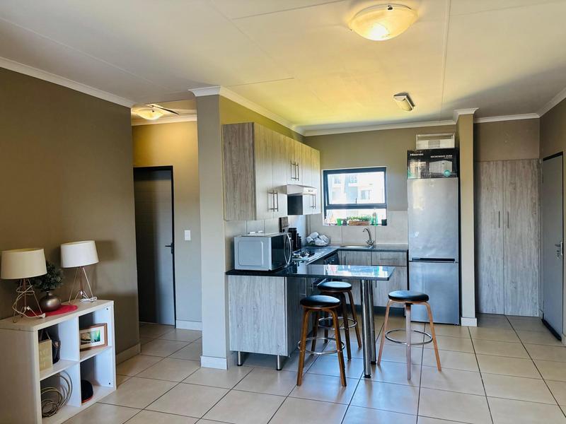 To Let 3 Bedroom Property for Rent in Glen Austin Gauteng
