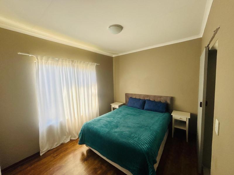 To Let 3 Bedroom Property for Rent in Glen Austin Gauteng