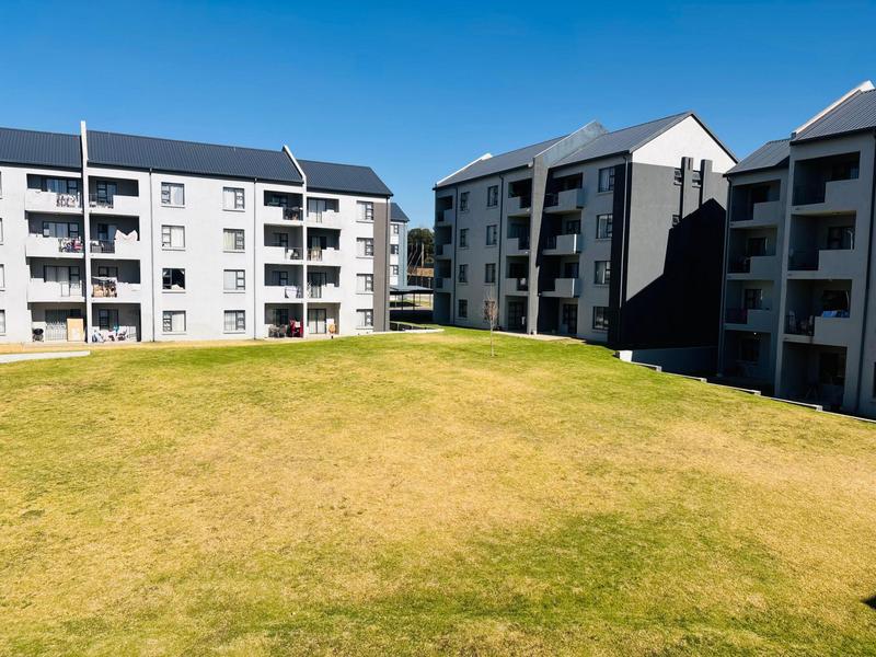 To Let 3 Bedroom Property for Rent in Glen Austin Gauteng