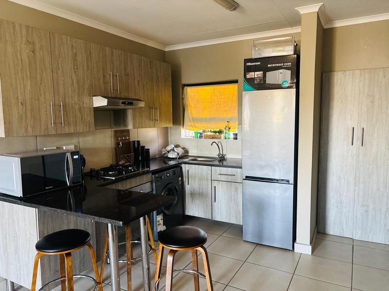 To Let 3 Bedroom Property for Rent in Glen Austin Gauteng